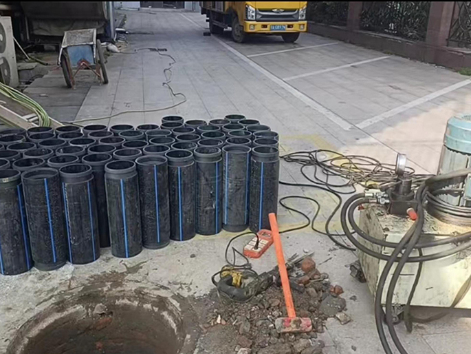 汝州PE置换管厂家 DN315置换管 非开挖管短管置换